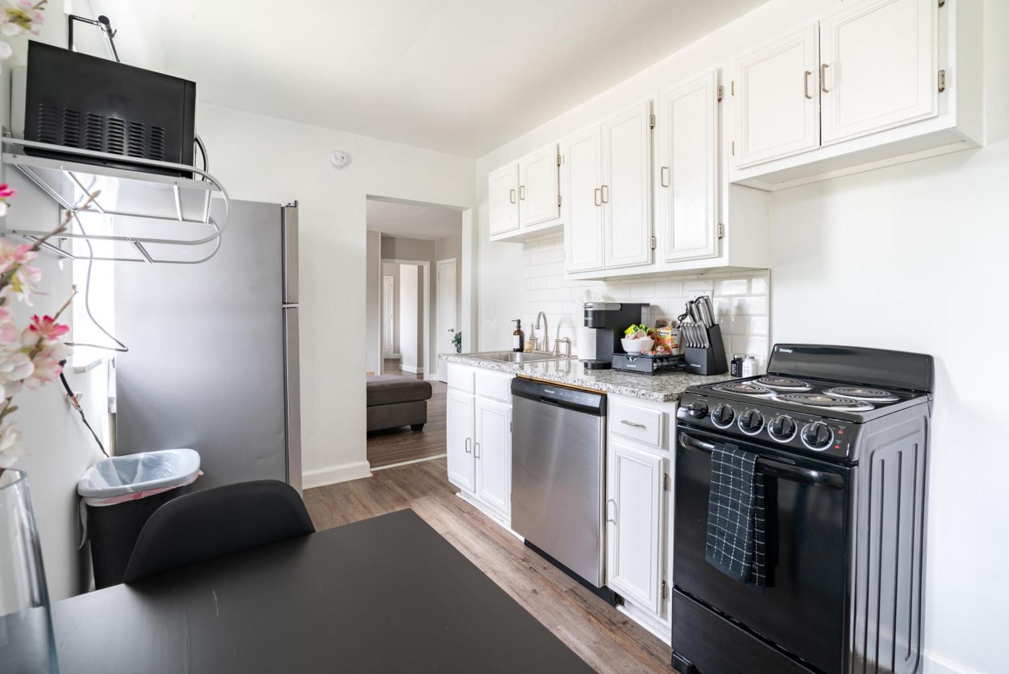 Short North Convention Private Parking Pets Apartment Кълъмбъс Екстериор снимка