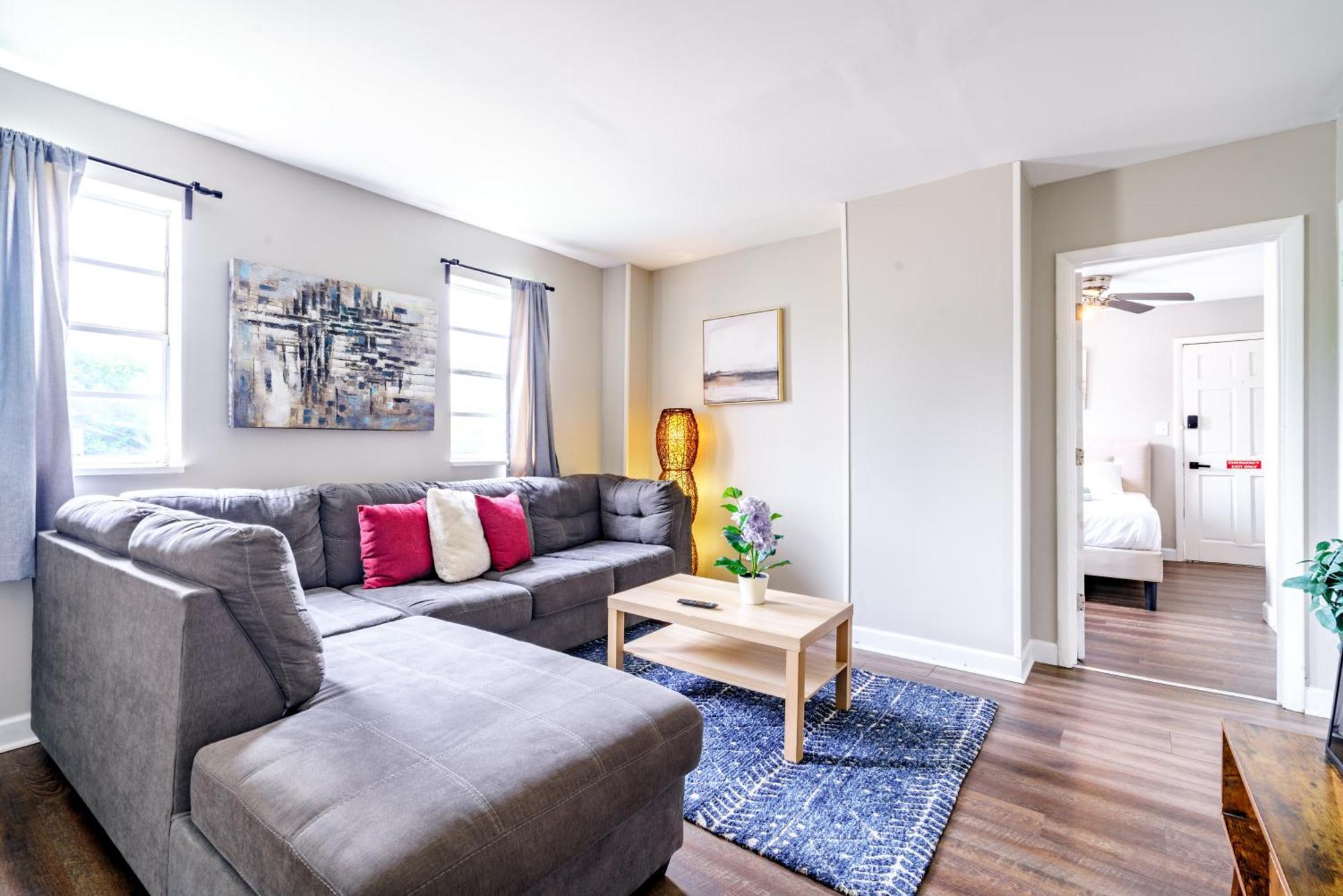 Short North Convention Private Parking Pets Apartment Кълъмбъс Екстериор снимка