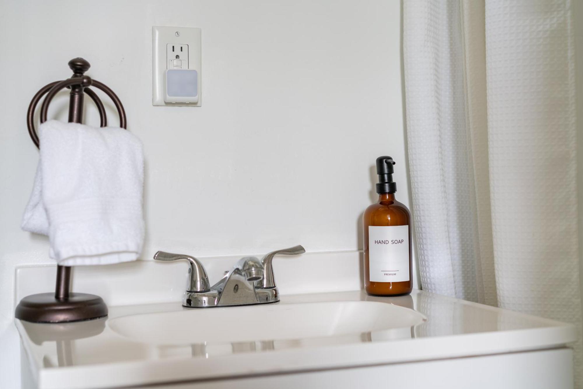 Short North Convention Private Parking Pets Apartment Кълъмбъс Екстериор снимка