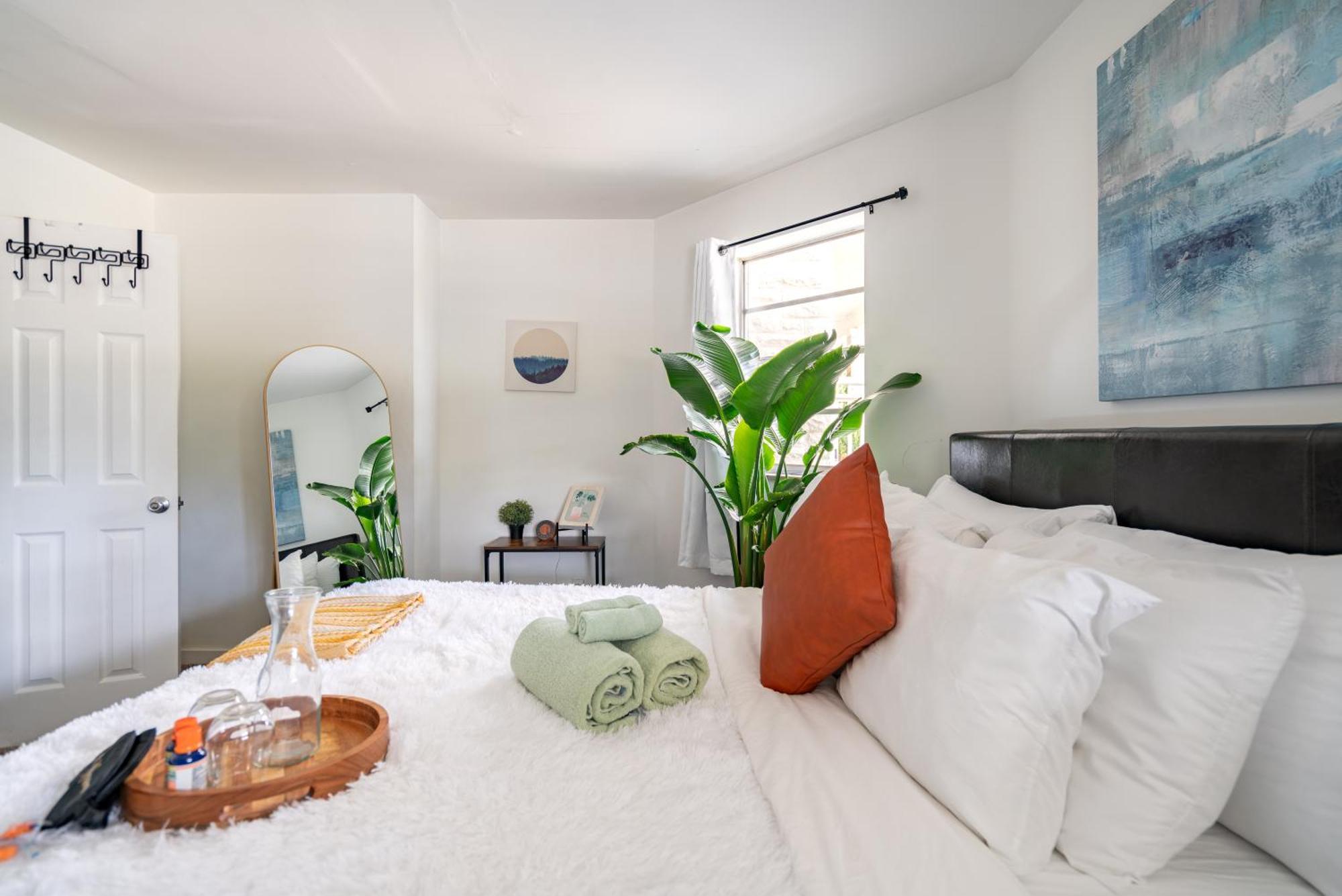 Short North Convention Private Parking Pets Apartment Кълъмбъс Екстериор снимка